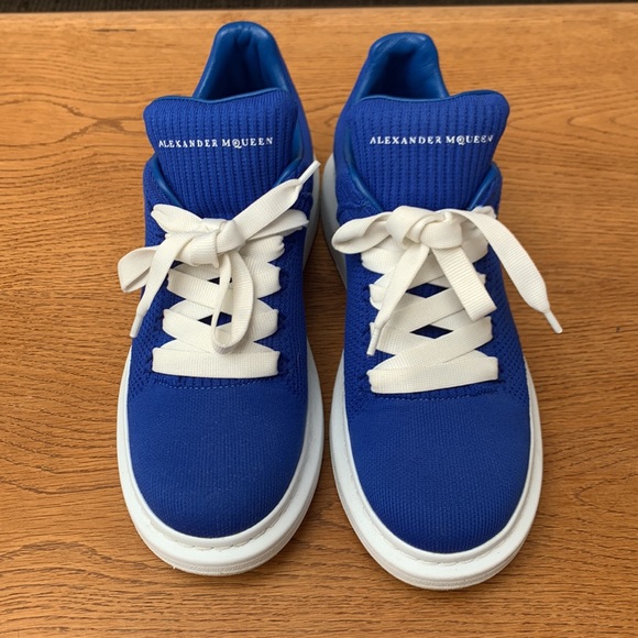 Alexander McQueen Sneakers - Picture 3 of 9